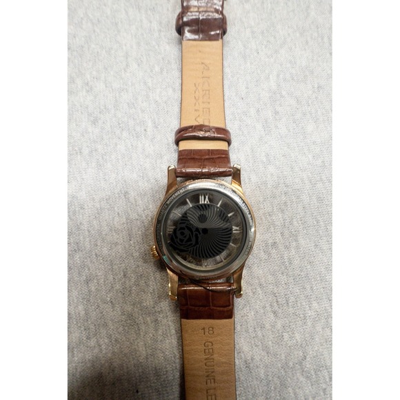 Akribos XXIV Womens Rose Crystal Transparent Watch ‎ 34mm New Battery